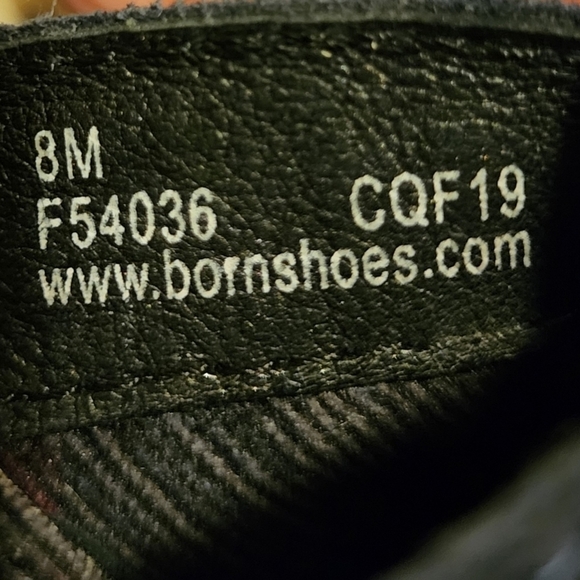 Born Navy Blue Heeled Ankle Boots Booties Women's 8 M Zip Up Side Almond Toe EUC - Picture 13 of 13